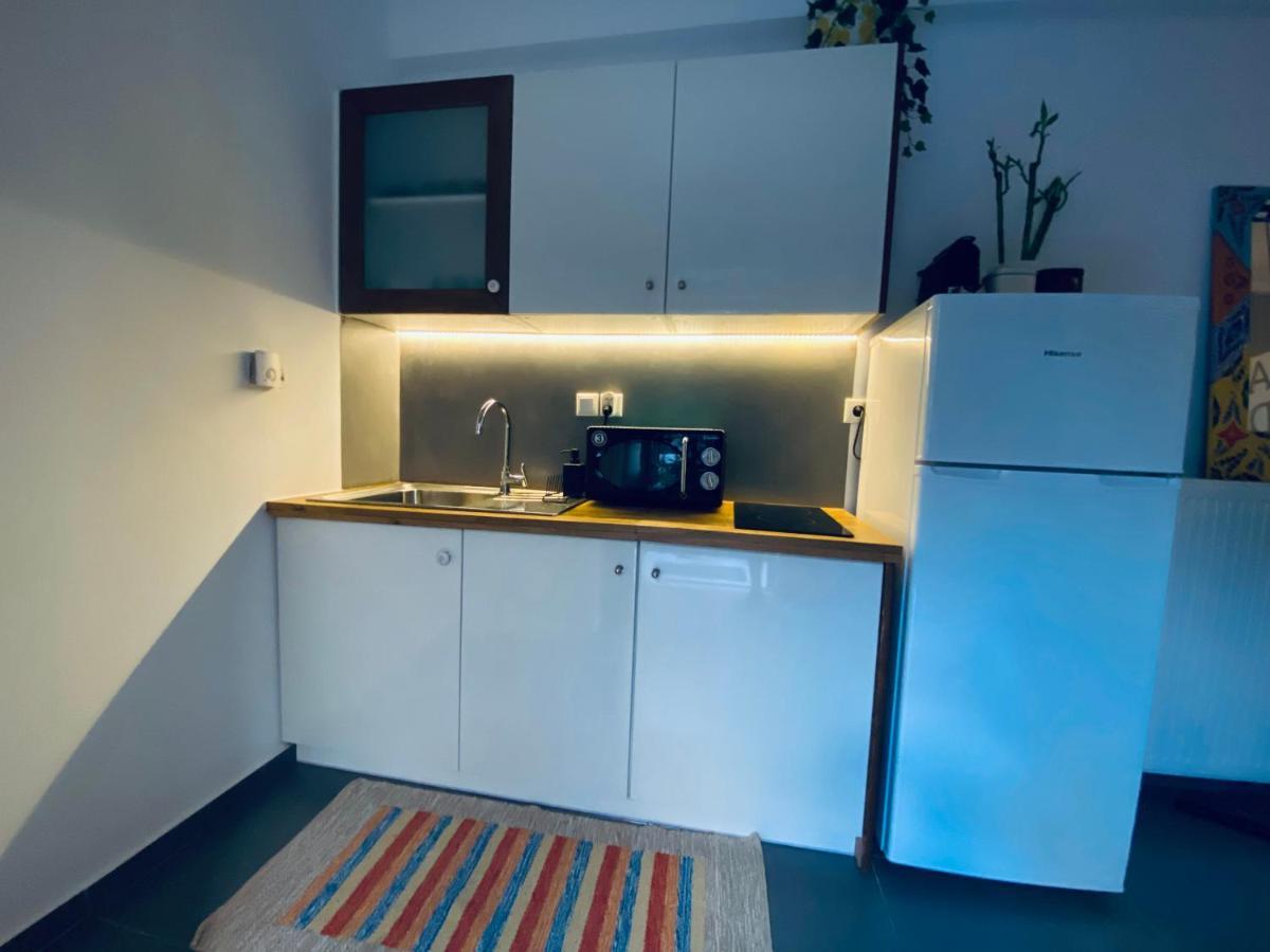 Small Gem Studio Athens, Next To Metro Nomismatokopeio Εξωτερικό φωτογραφία
